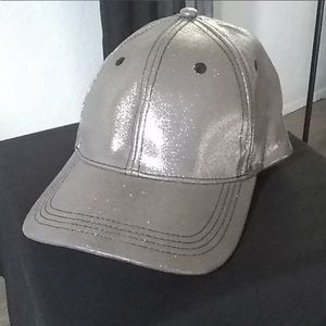 Guess silver hat